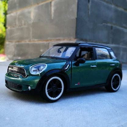 1:24 Mini Cooper S Countryman