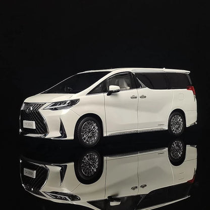 1:18 Lexus LM300 MPV