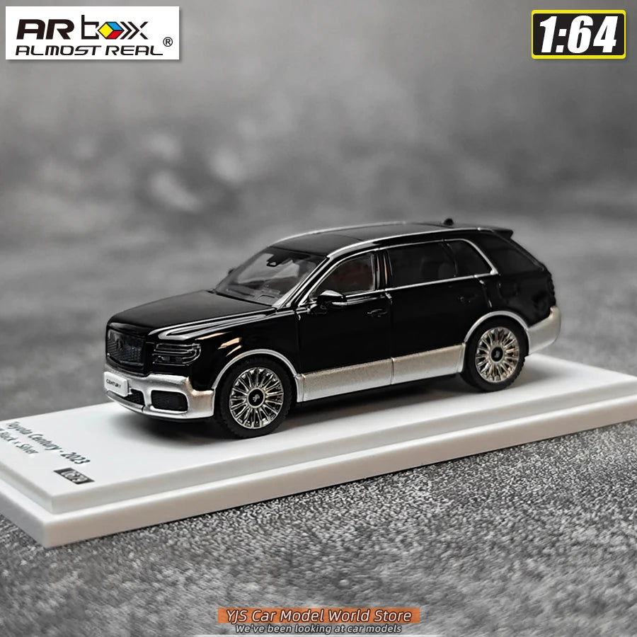 1:64 Toyota Century 2023 Black x Silver LHD