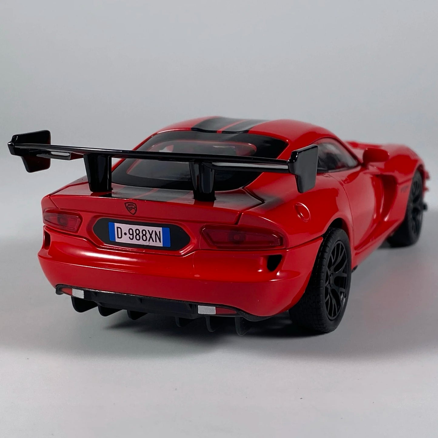 1:32 Dodge Viper ACR Massive