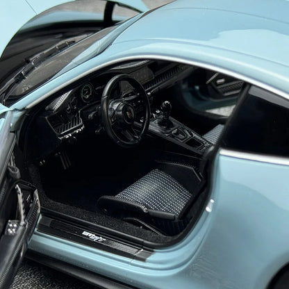 1:18 Porsche 911 ST 2023