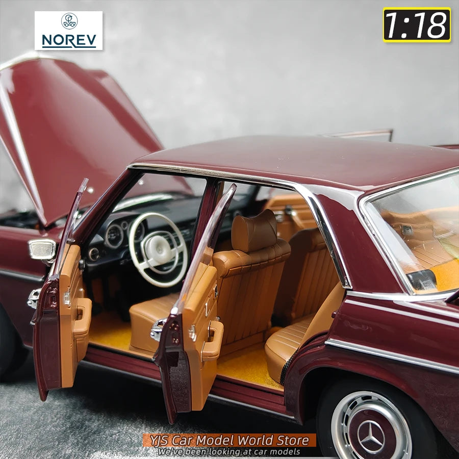 1:18 1968 Mercedes-Benz 200 W114