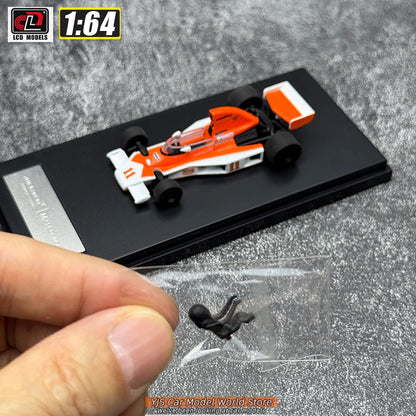 1:64 McLaren F1 M23