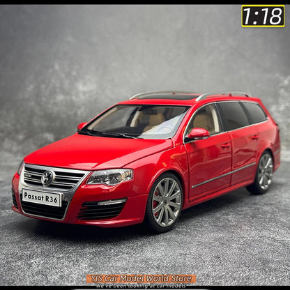 1:18 Volkswagen Passat Estate R36