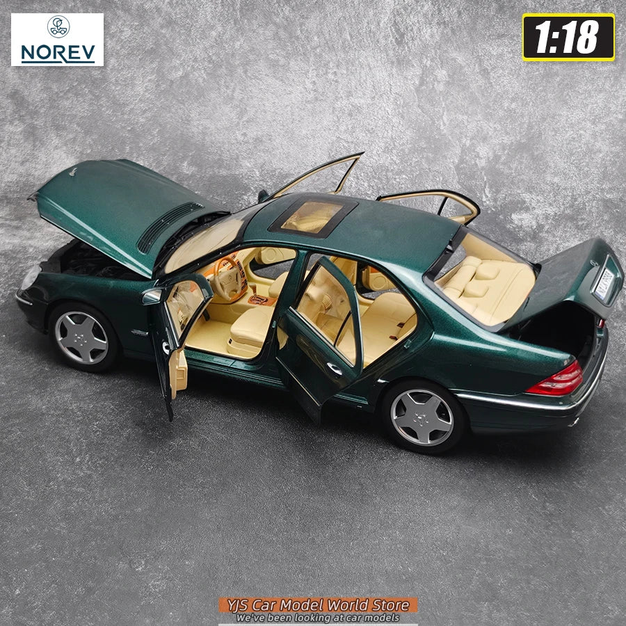 1:18 Mercedes-Benz  S55 AMG 2000