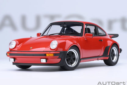 1:18 Porsche 911 Turbo 3.0 (930)