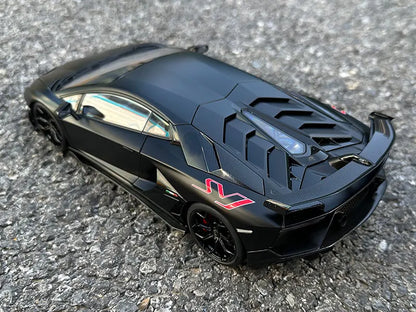 1:18 Lamborghini Aventador SVJ