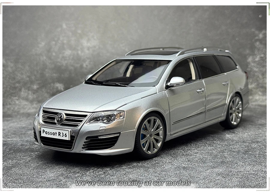 1:18 Volkswagen Passat Estate R36