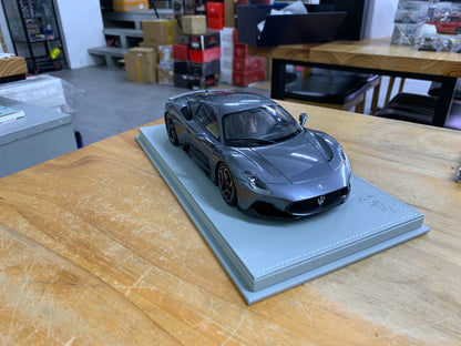 1:18 Maserati MC20 2020 Deluxe Edition