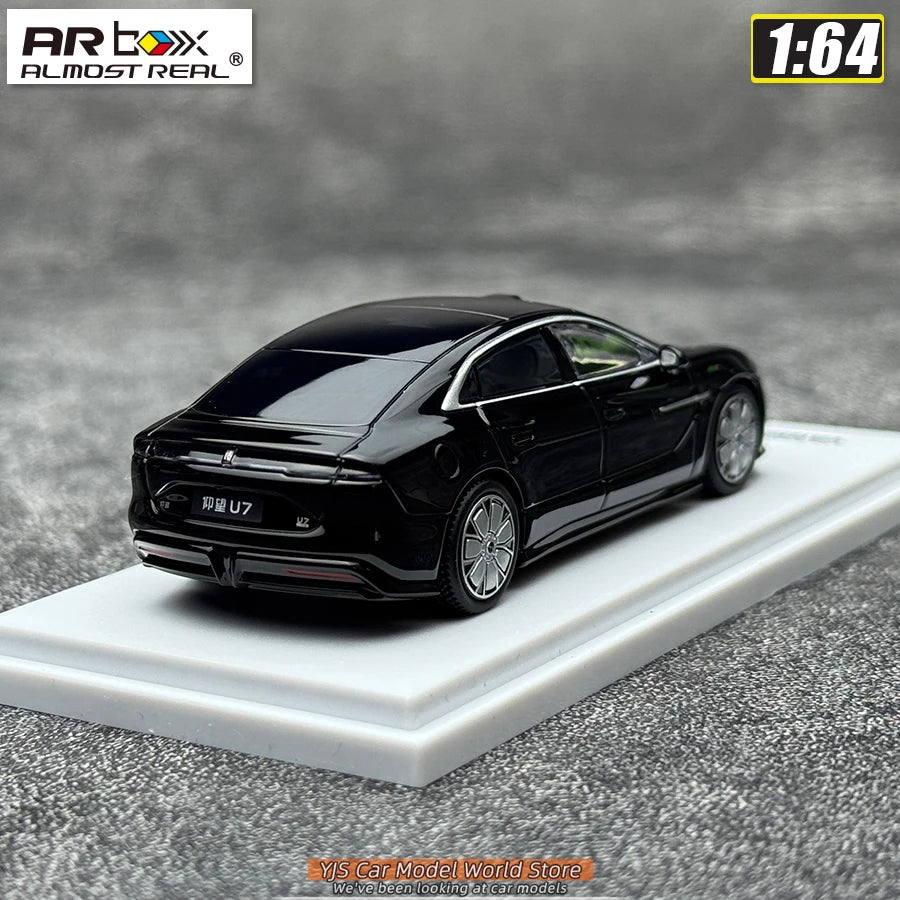 1:64 YANGWANG U7