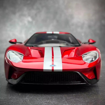 1:18  FORD GT 2017