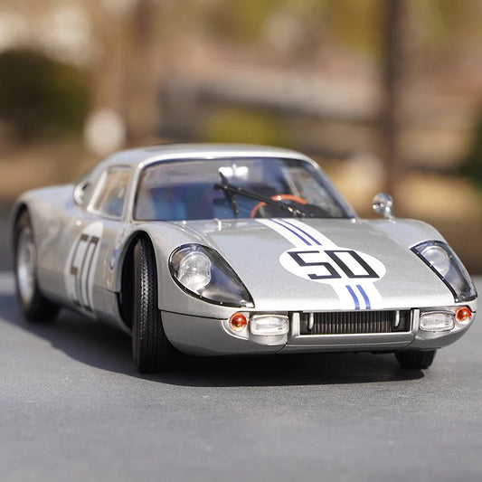 1:18 Porsche 904 Gts