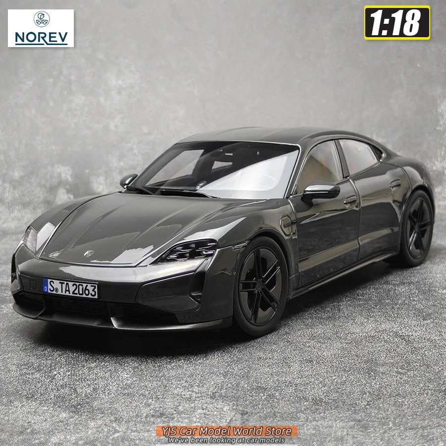 1:18 Porsche Taycan Turbo S 2024