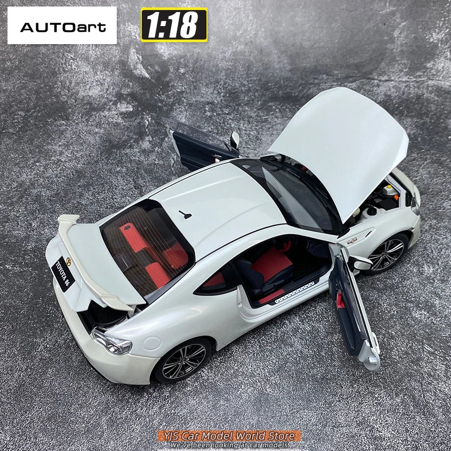 1:18 Toyota 86GT