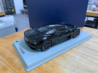1:18 Maserati MC20 2020 Deluxe Edition