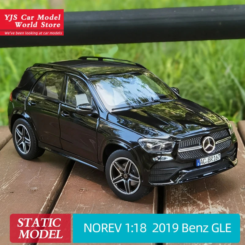 1:18 Mercedes-Benz GLE 2019