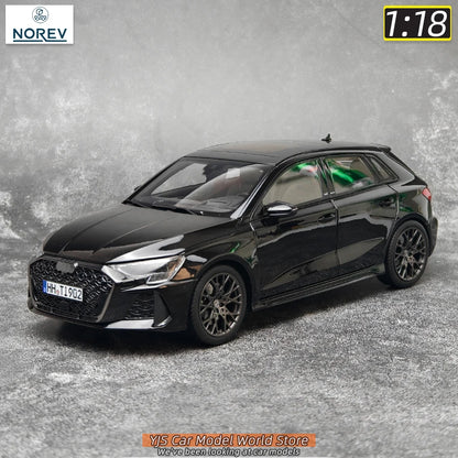 1:18 Audi 2025 RS3  AUDI A3