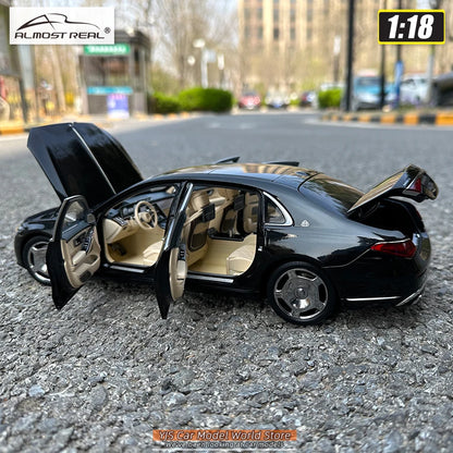 1:18 Mercedes-Benz Maybach S680 2021