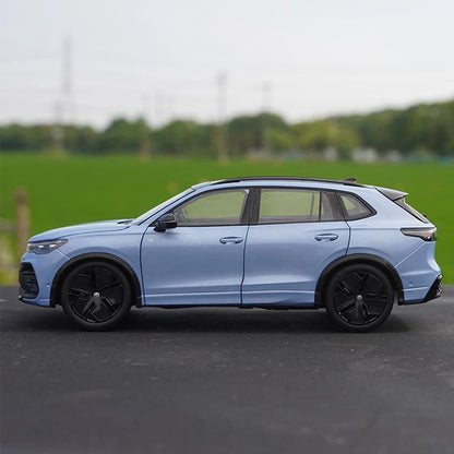 1:18 Volkswagens Tiguan L PRO
