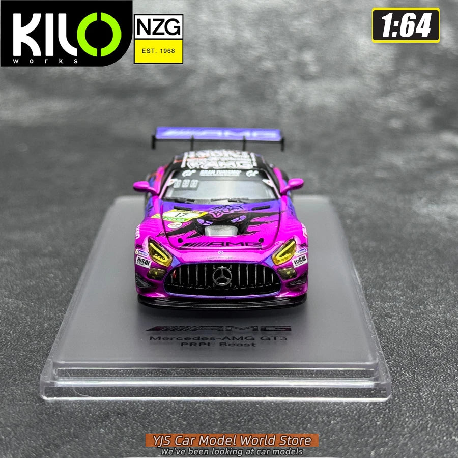 1:64 Mercedes-Benz AMG GT GT3  #17