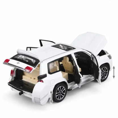 1:32 Land Cruiser LC200