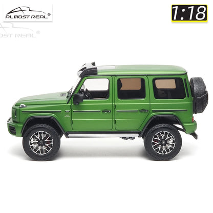 1:18 Mercedes-Benz G63 4x4-2023 Green