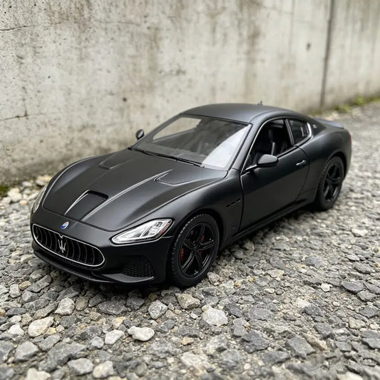 1:36 Maserati GT GranTurismo Coupé