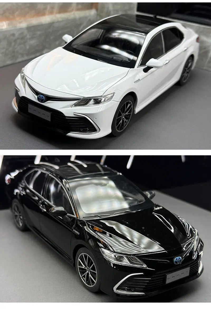 1:18 Toyota Camry 2023