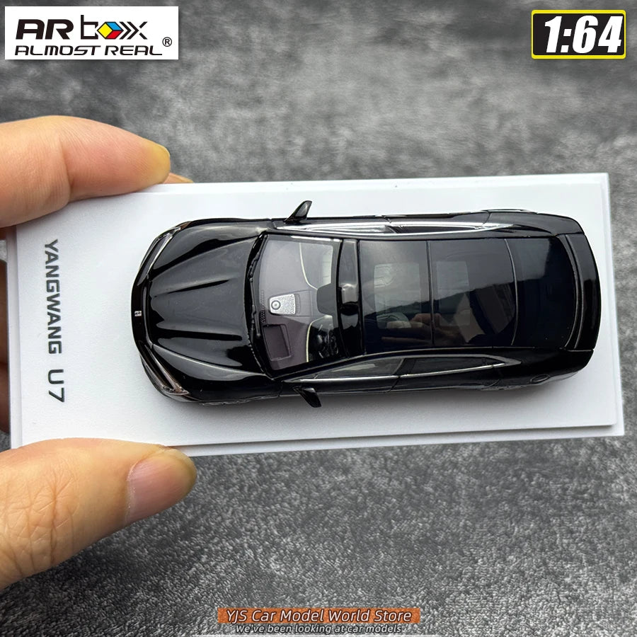 1:64 YANGWANG U7