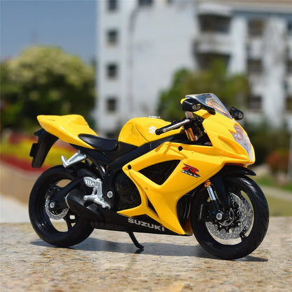 1:12 Suzuki GSX-R600