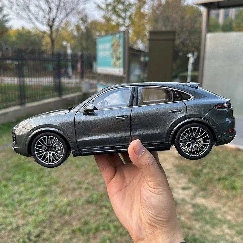 1:18 Porsche Cayenne Turbo 2019