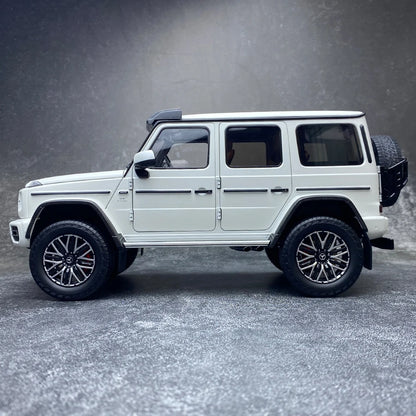 1:18 Mercedes Benz G63 4X4 model 2022