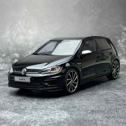 1:18 Volkswagen GOLF VII R 2017