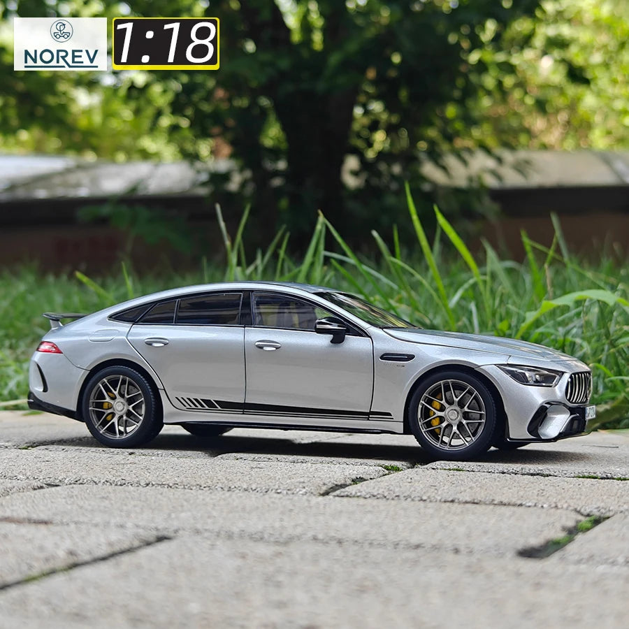 1:18 Mercedes-Benz AMG GT 2021 GT63