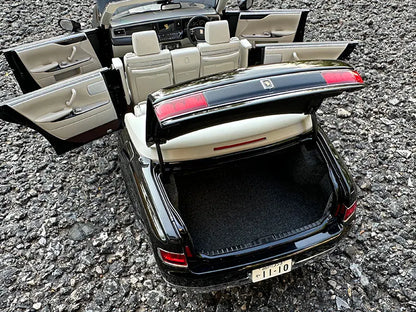 1:18 Toyota Century Convertible