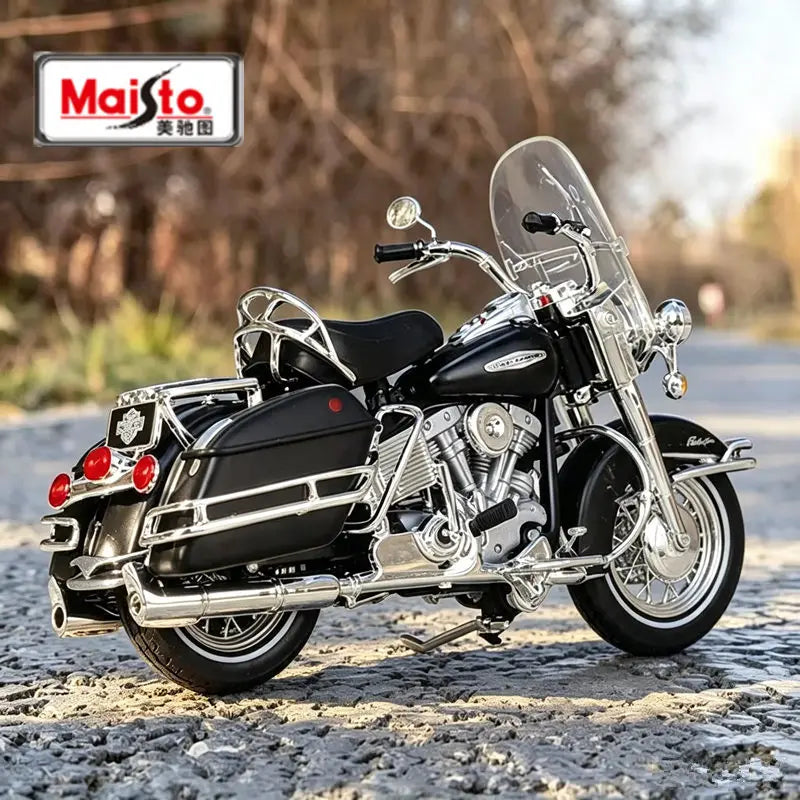 1:18 Harley 1966 FLH Electra Glide