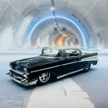 1:24 Chevrolet BEL AIR 1957