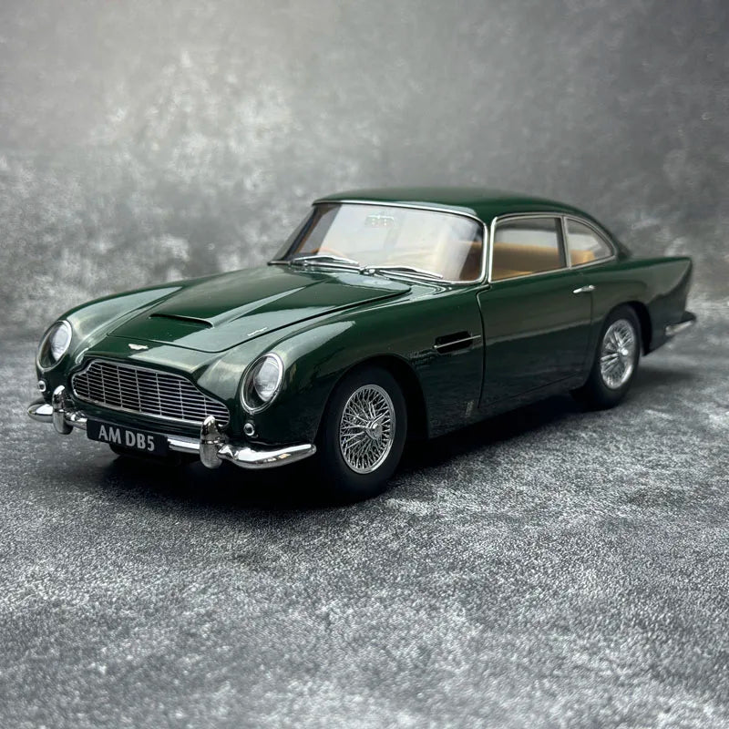 1:18 Aston Martin DB5 "Goldfinger" 007 Movie Edition