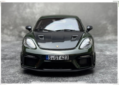1/18 Porsche 718 Cayman GT4 RS Weissach Pack 2023