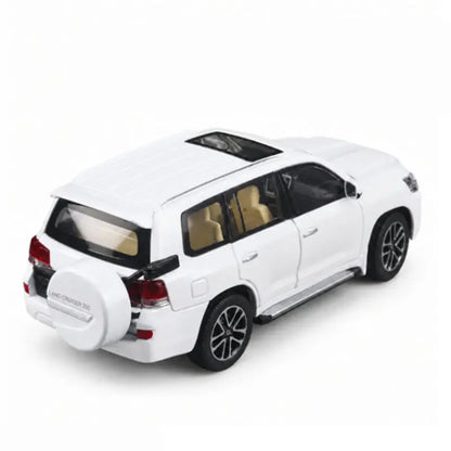 1:32 Land Cruiser LC200