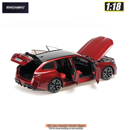 1:18 BMW M5 TOURING 2024