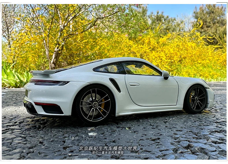 1:18 Porsche 911 992 turbo S 2021