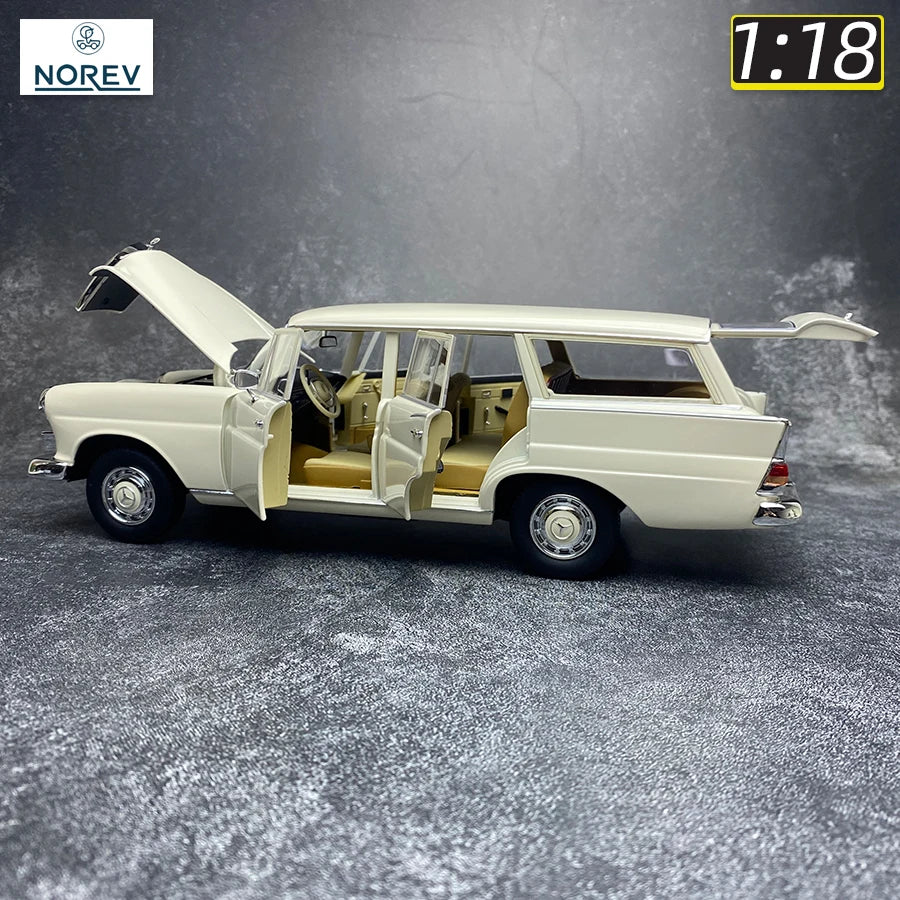 1:18 Mercedes Benz 200 Universal 1966