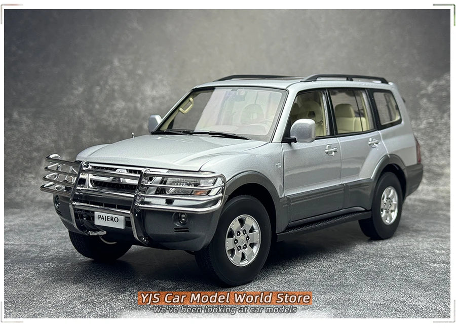 1:18 Mitsubishi Pajero V73