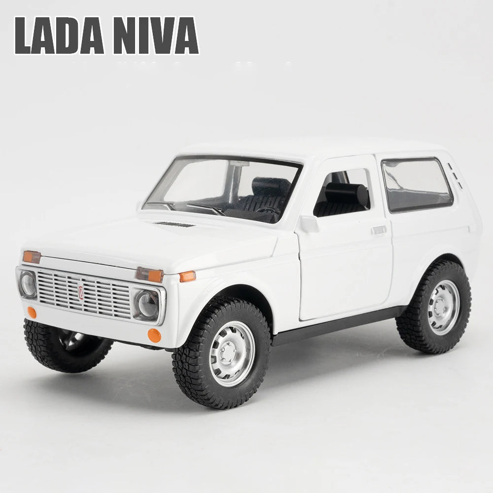 1:20 LADA NIVA