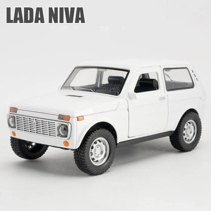 1:20 LADA NIVA