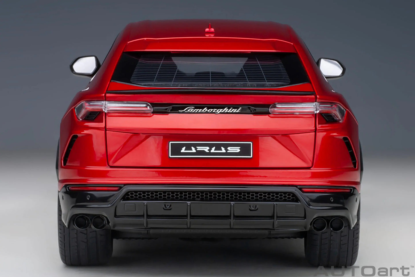 1:18 LAMBORGHINI URUS
