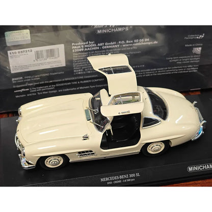 1:18 Mercedes-Benz 300SL COUPE W198