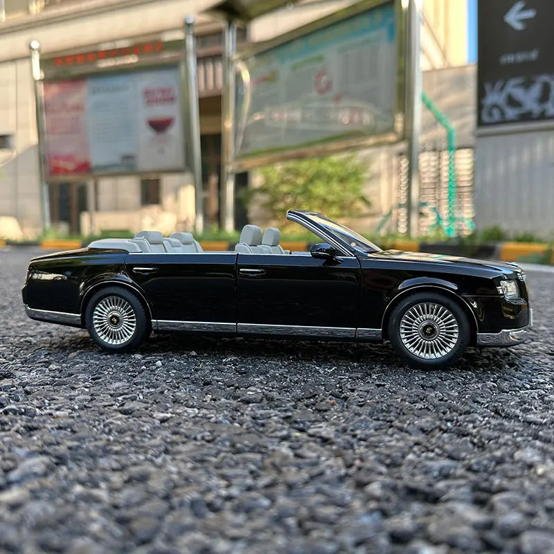 1:18 Toyota Century Convertible
