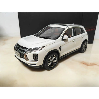 1:18 Mitsubishi Pajero ASX 2020